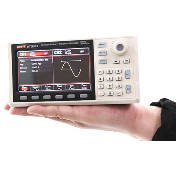 UTG962E Generador de funciones portátil 60MHz Uni-Trend